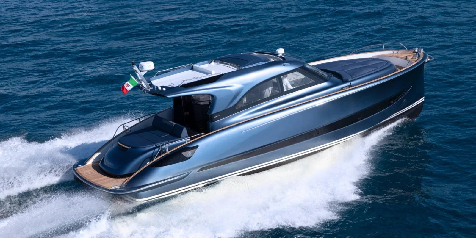 Solaris Power 48 coupe used - photo 1