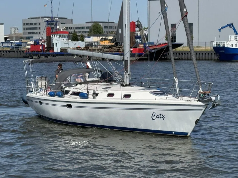 Catalina 42 MkII used - photo 1