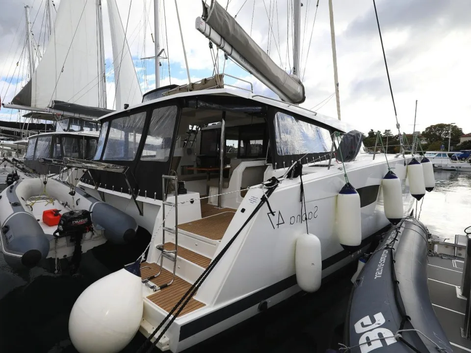 Fountaine Pajot Saona 47 Quintet usato - foto 1