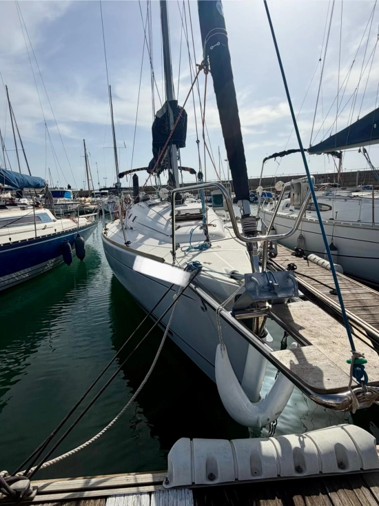 Beneteau First 31.7 usato - foto 1
