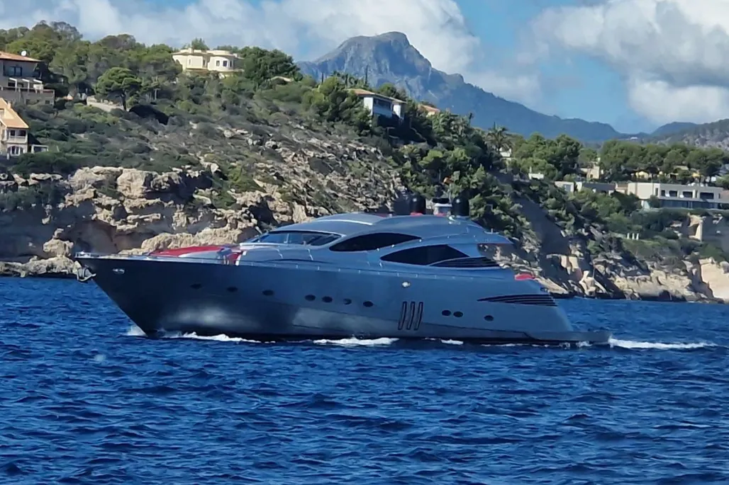 Pershing 90 usato - foto 1