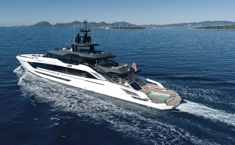 Tankoa Yachts T55 Sportiva
