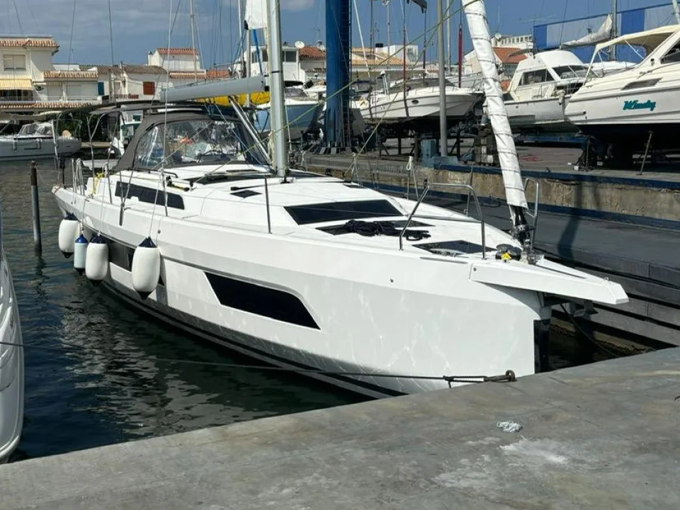 Dufour 44 gebraucht - Foto 1