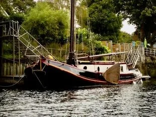 Beautiful 1904 SAILING BARGE - Dutch Tjalk used - photo 1