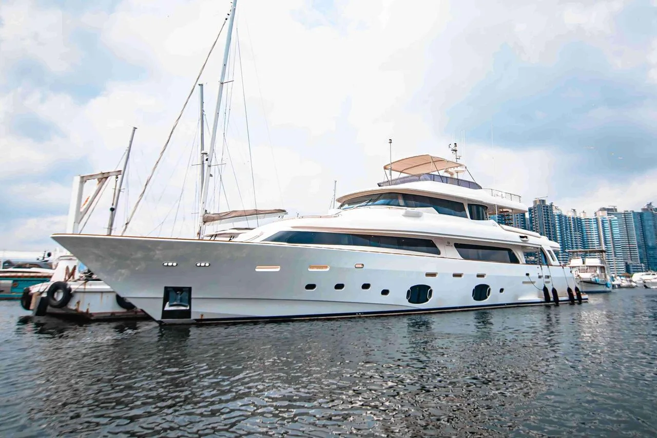 Custom Line Navetta 33 usato - foto 1