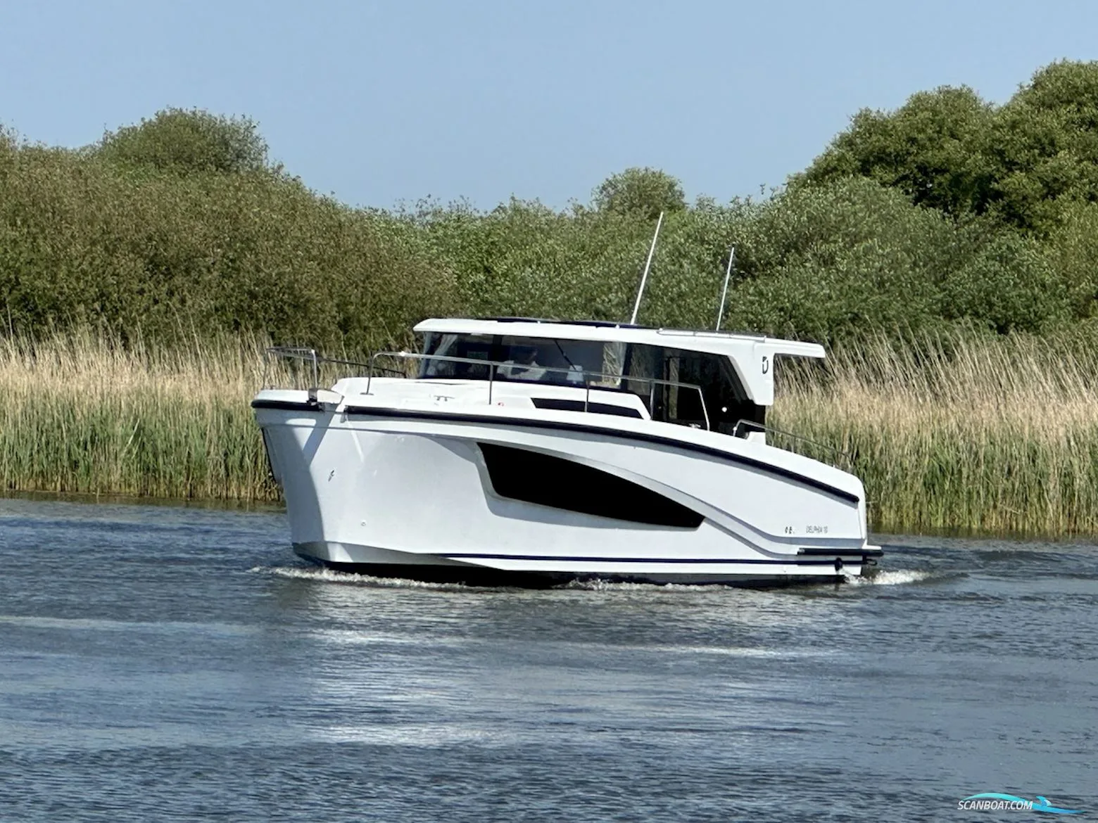 Delphia Yachts 10 Sedan Elektric gebraucht - Foto 1