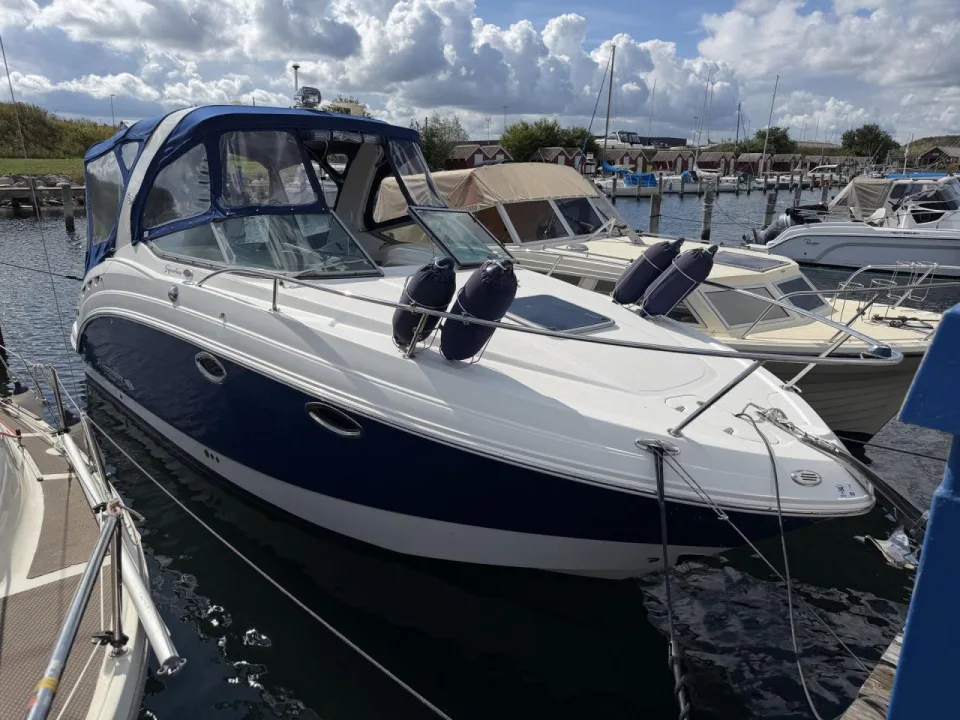 Chaparral 270 Signature used - photo 1
