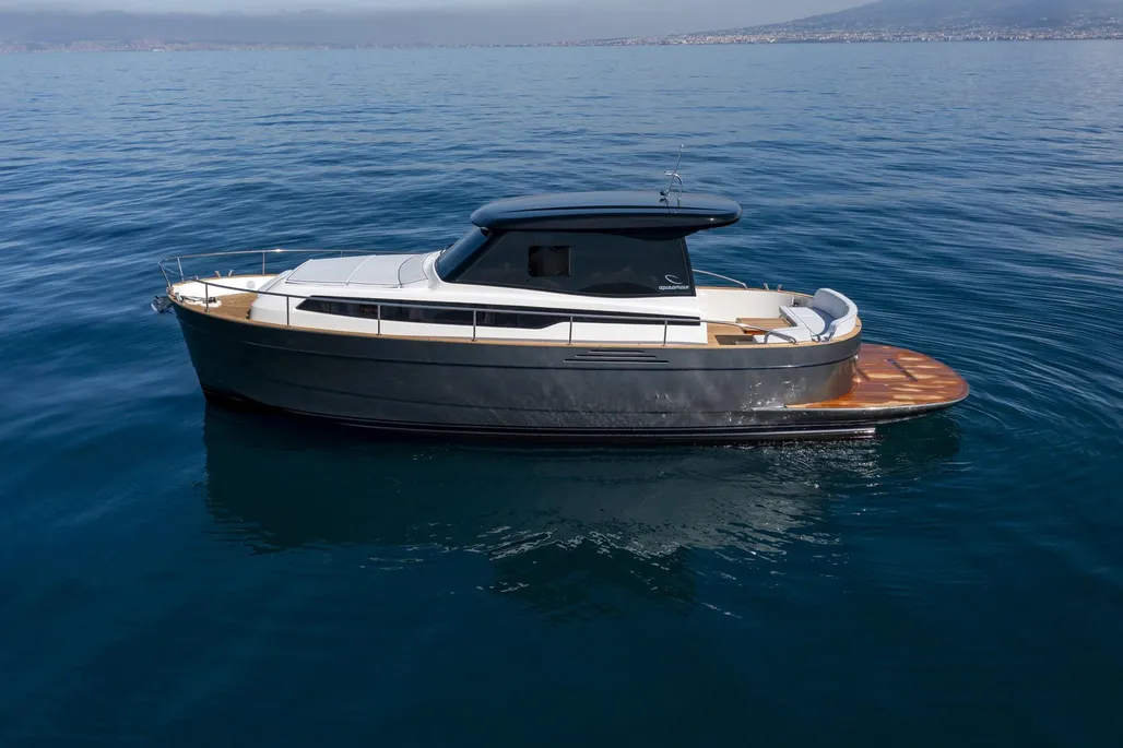 Apreamare GOZZO 38 CABIN used - photo 1