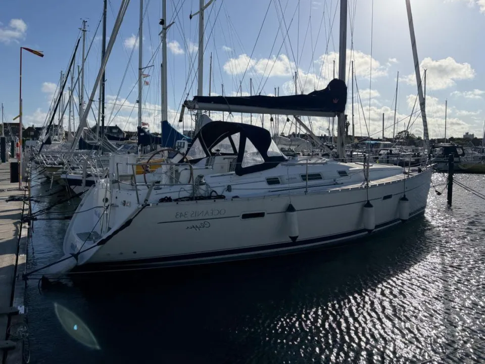 Beneteau 343 Oceanis Clipper usato - foto 1