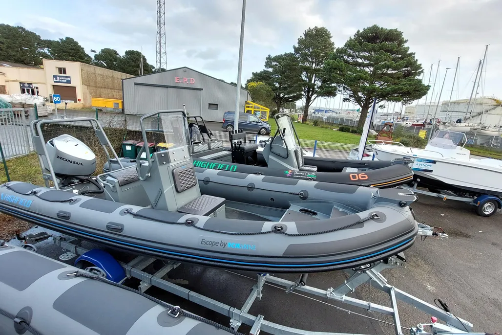 Highfield Escape 600 used - photo 1