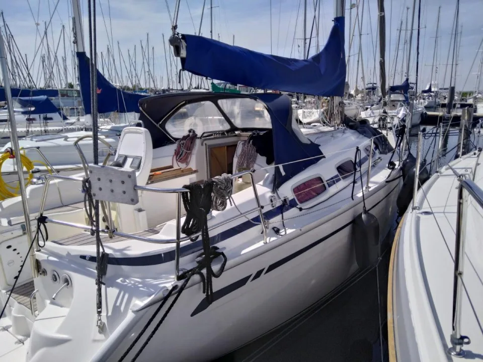 Bavaria Yachts 30 Cruiser used - photo 1