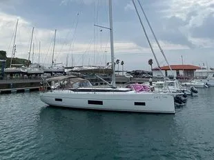 Bavaria Yachts C45 used - photo 1