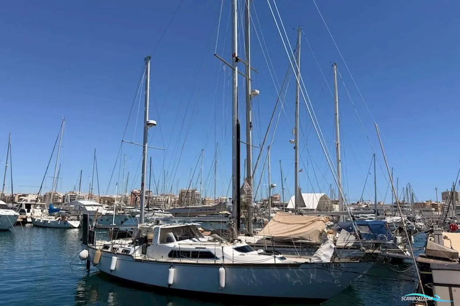 Camper & Nicholsons 48 used - photo 1