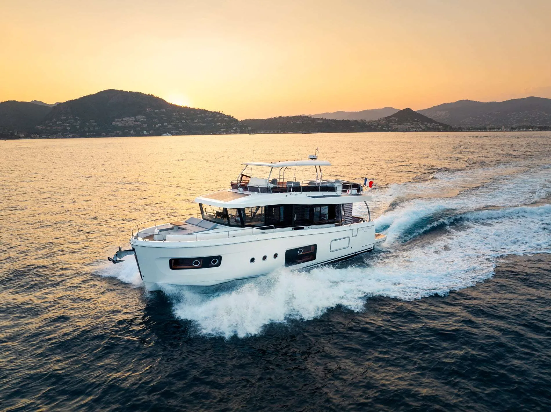 Beneteau SWIFT TRAWLER 54 usato - foto 1