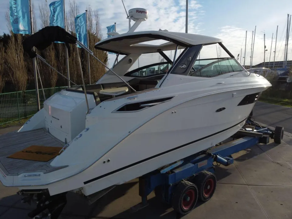 Sea Ray 320 Sundancer d'occasion - photo 1