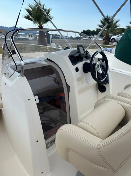 Jeanneau CAP CAMARAT 5.5 CC d'occasion - photo 1