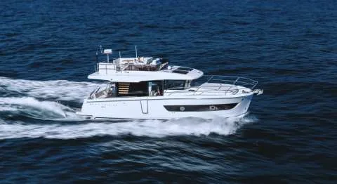 Beneteau Swift Trawler 37 Fly d'occasion - photo 1