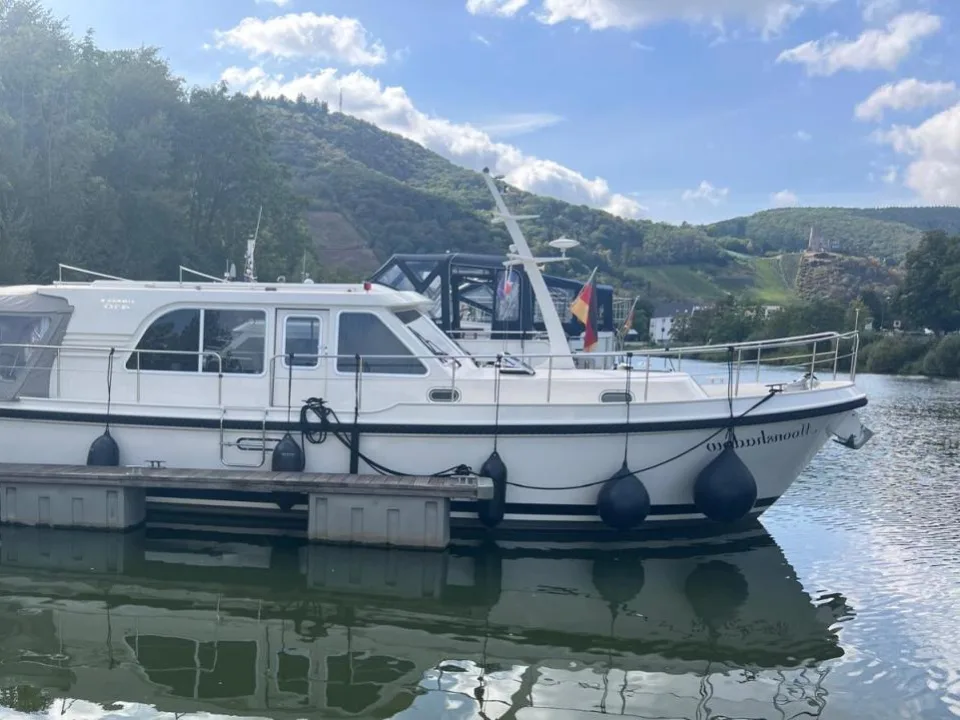 Linssen Grand Sturdy 410 Sedan used - photo 1