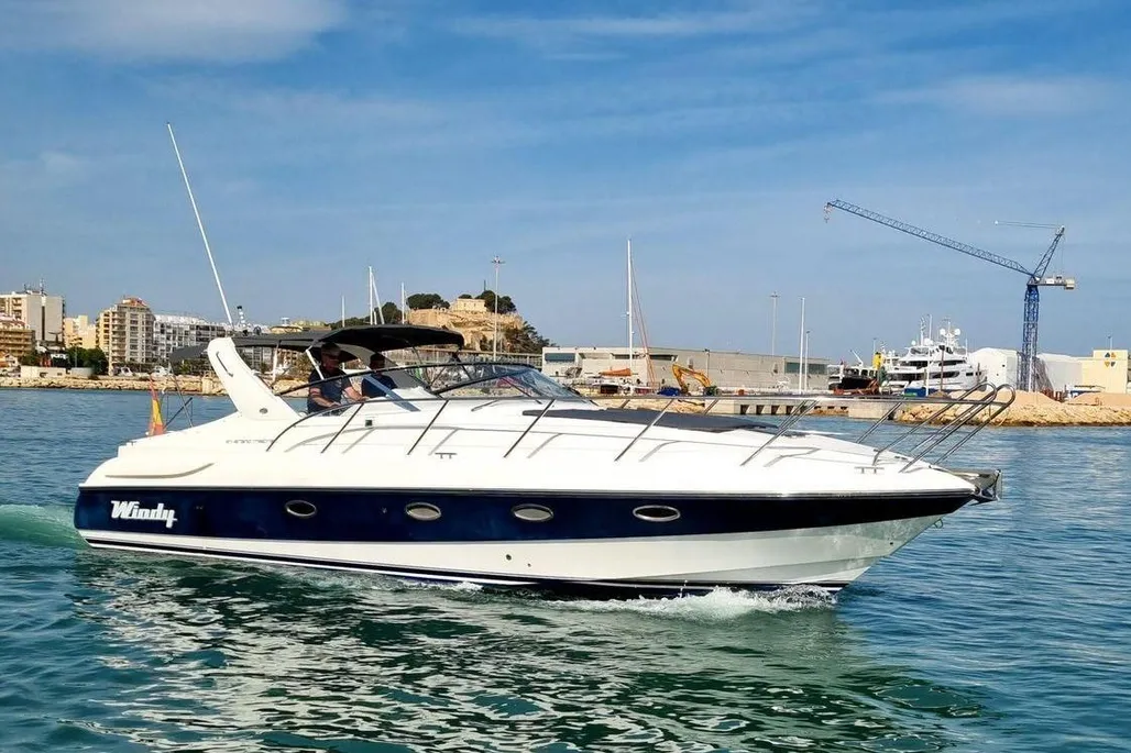 Windy 37 Grand Mistral gebraucht - Foto 1