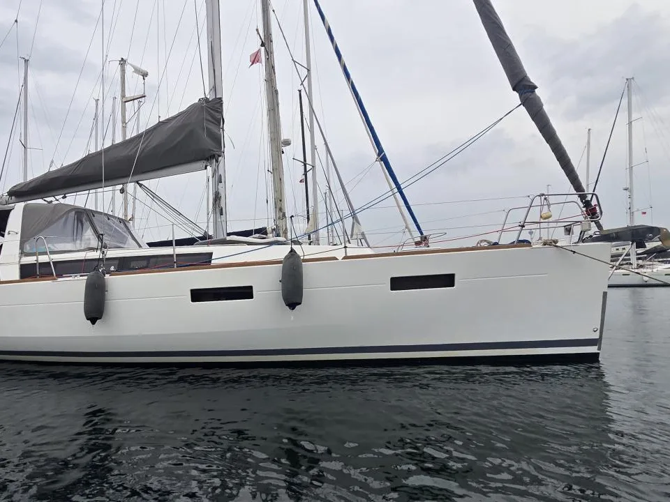 Beneteau Oceanis 41 gebraucht - Foto 1