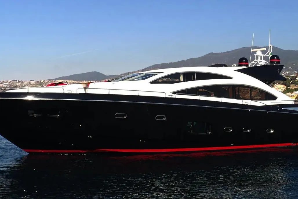 Sunseeker Predator 84 used - photo 1