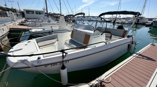 Beneteau Flyer 7 SPACEdeck used - photo 1