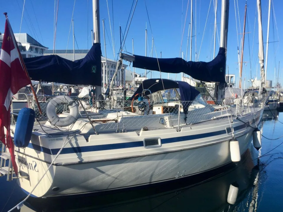 Contest 38 S Ketch used - photo 1