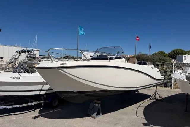 Quicksilver Activ 675 Open gebraucht - Foto 1