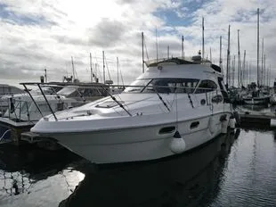 Sealine F37 used - photo 1