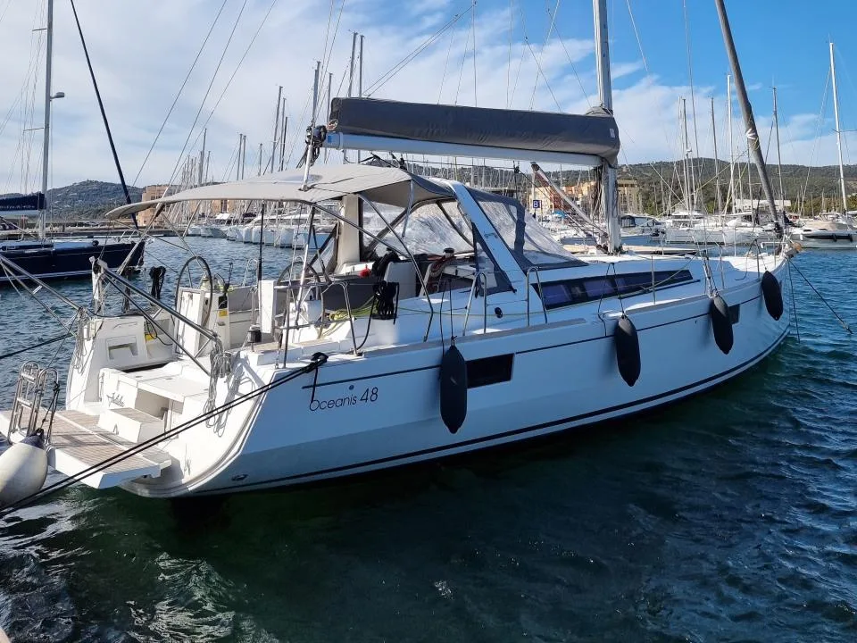Beneteau Oceanis 48 used - photo 1