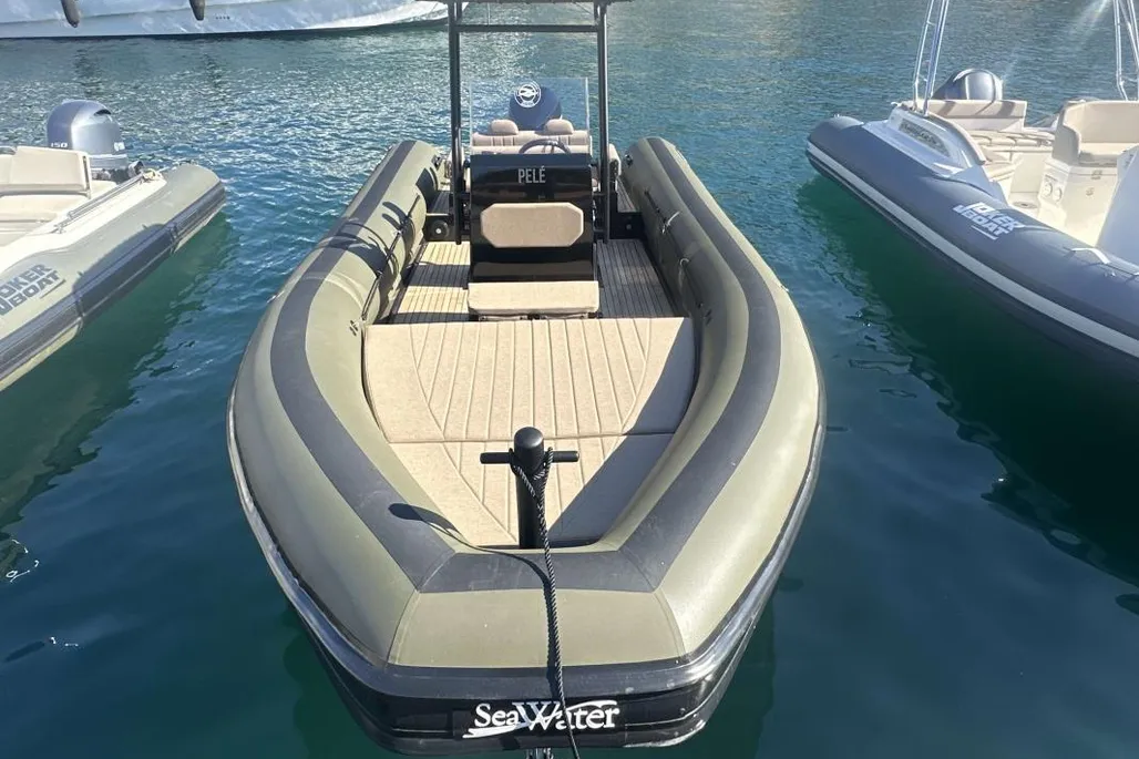 Sea Water PHANTOM 230 used - photo 1