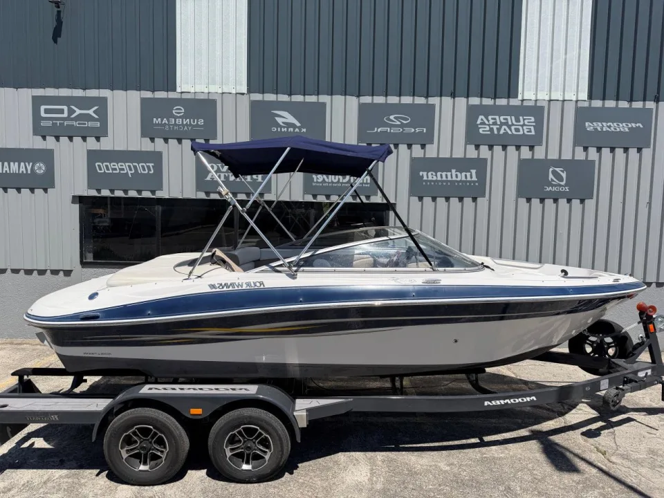 Four Winns Horizon 190 used - photo 1