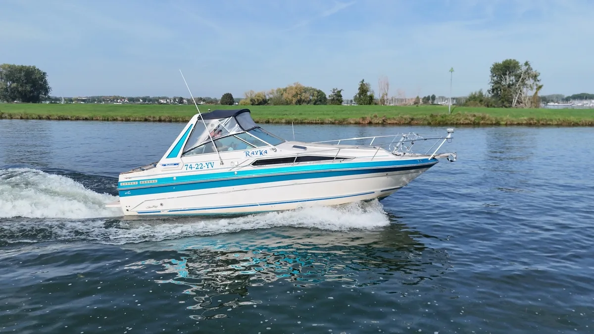 Sea Ray 268 Sundancer used - photo 1