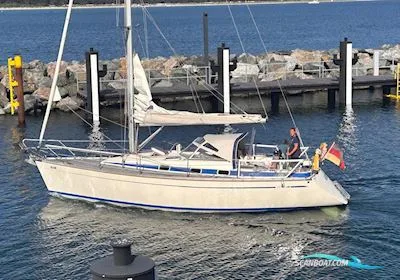 Bavaria Yachts 34 Lagoon used - photo 1