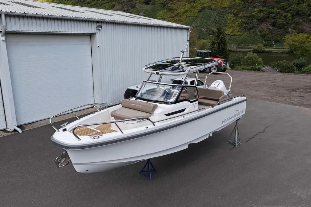 Nimbus Tender 8 used - photo 1