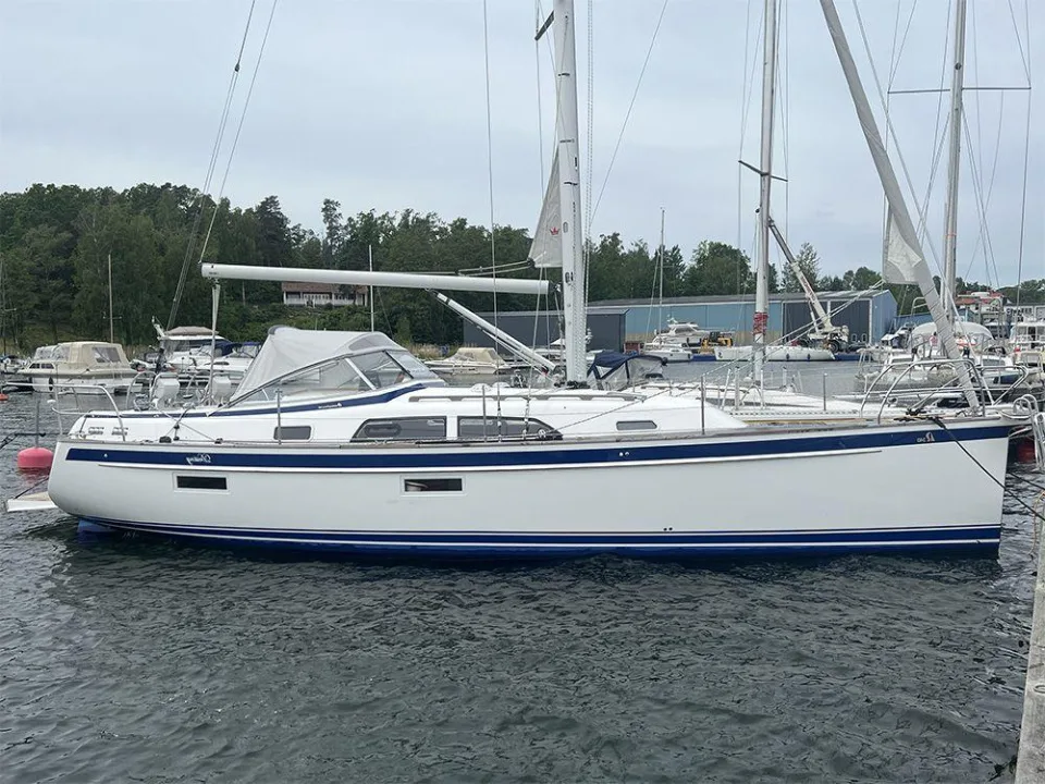 Hallberg-Rassy 340 used - photo 1