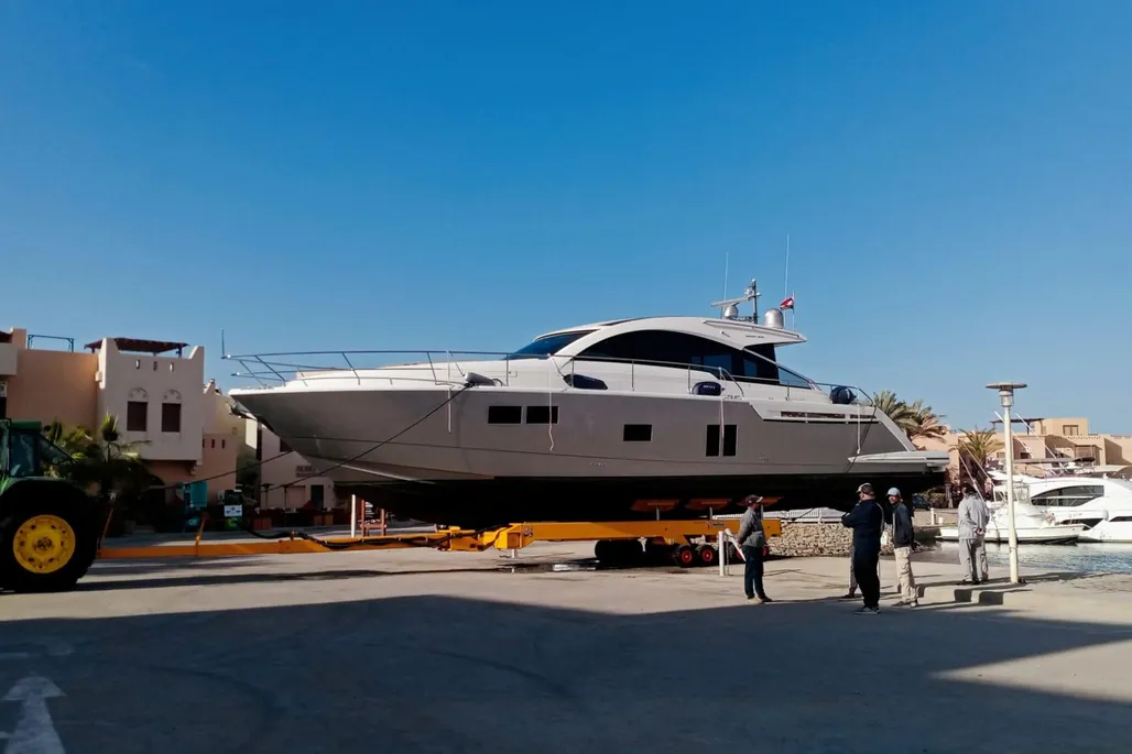 Fairline 58 GT used - photo 1