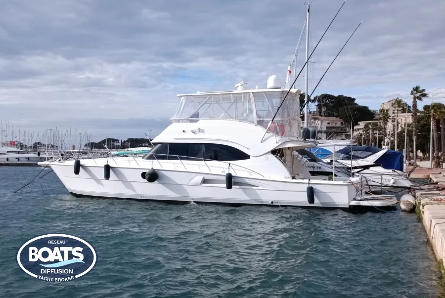 Riviera Marine 58 Open Flybridge used - photo 1