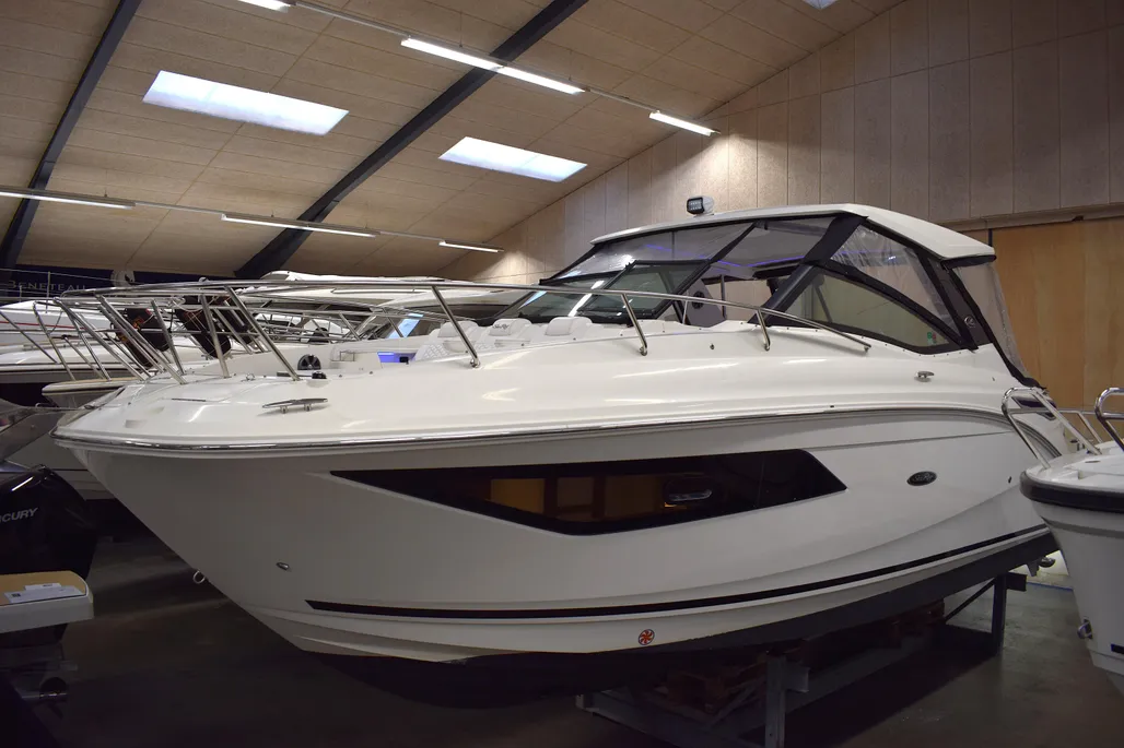 Sea Ray Sundancer 320 Outboard gebraucht - Foto 1