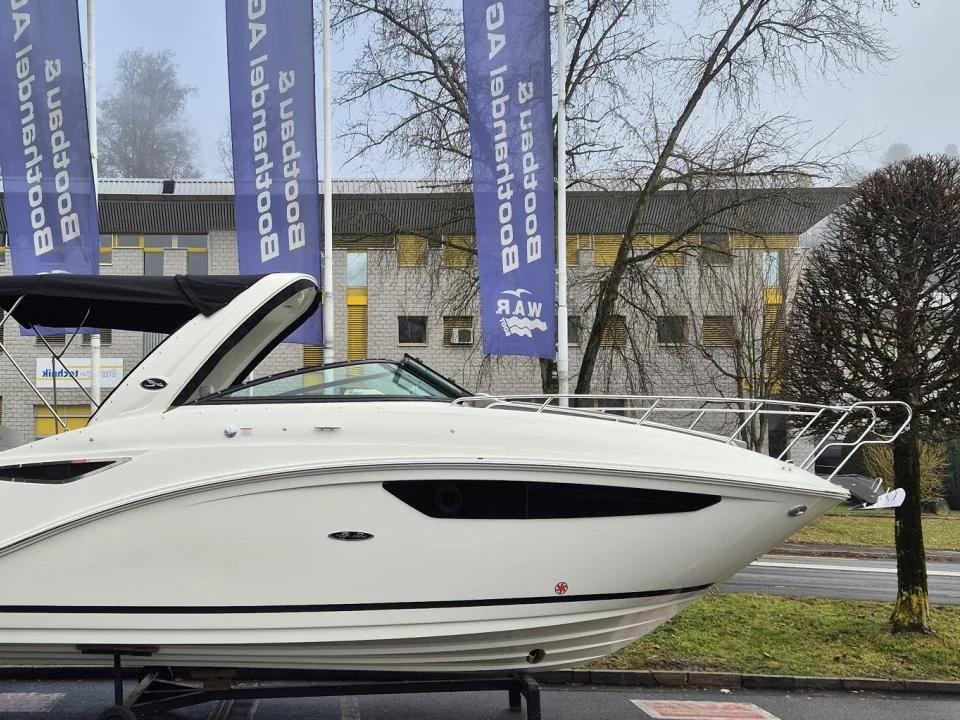 Sea Ray Sundancer 265 Europe used - photo 1
