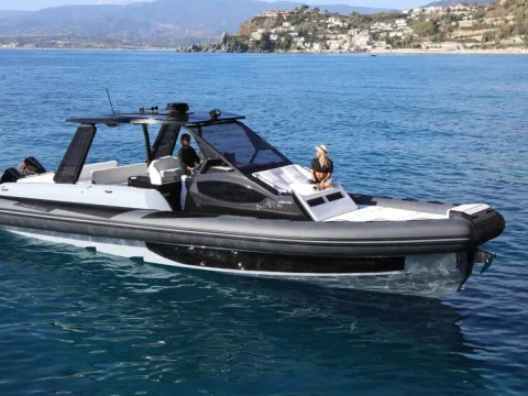 Ranieri GOMMONE RANIERI CAYMAN 45.0 CRUISER used - photo 1