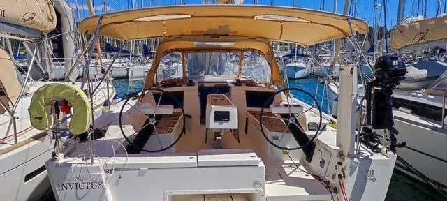 Dufour 390 gebraucht - Foto 1