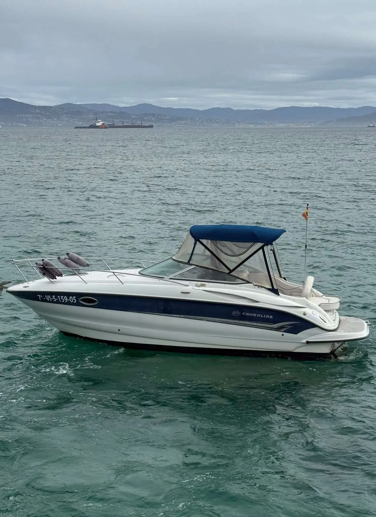 Crownline 250 CR used - photo 1