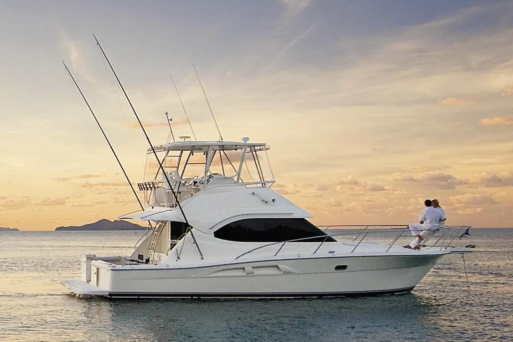 Riviera 37 Flybridge used - photo 1