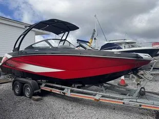 Scarab 215 gebraucht - Foto 1