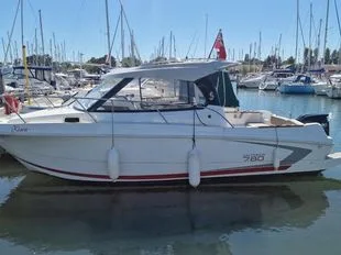 Beneteau Antares 7.80 usato - foto 1