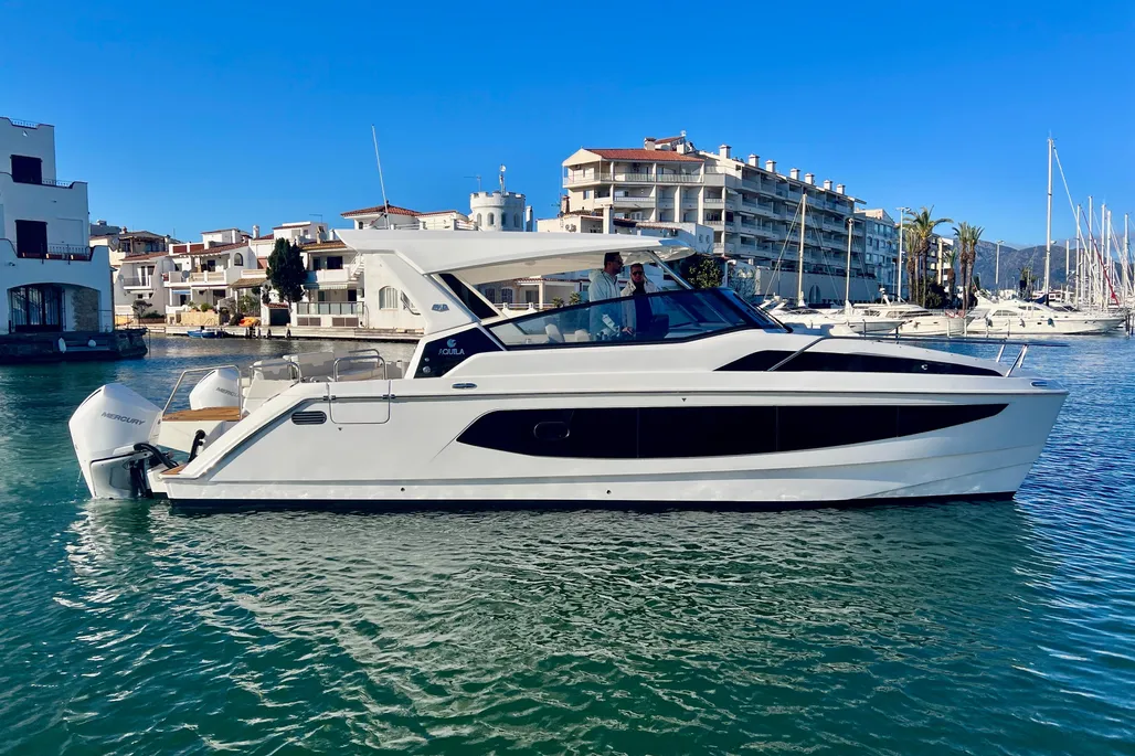 Aquila 36 Sport used - photo 1