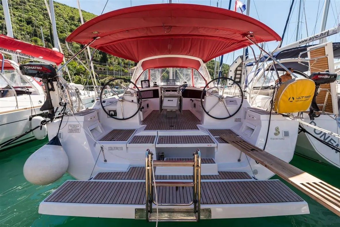 Beneteau OCEANIS 48 usato - foto 1