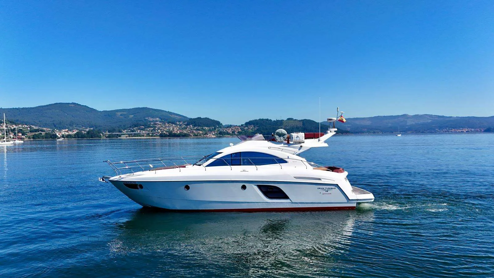Beneteau GRAN TURISMO 49 FLY usato - foto 1
