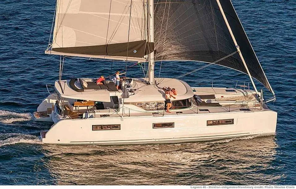 Lagoon 46 FLYBRIDGE used - photo 1 Lagoon 46 FLYBRIDGE used - photo 1